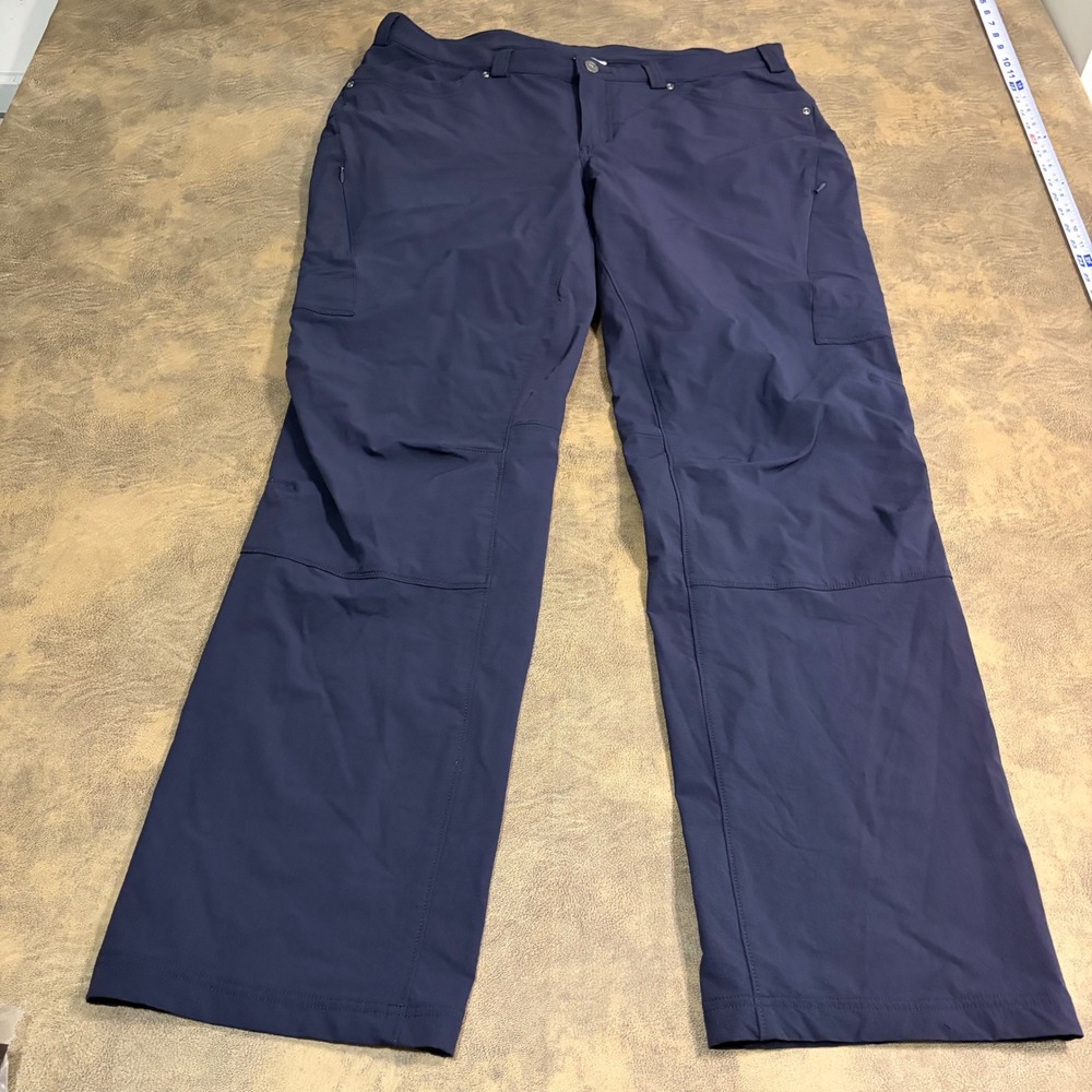 Duluth Trading Co Pants Womens 18x33 Navy Blue Stretch Cargo Hiking 95704